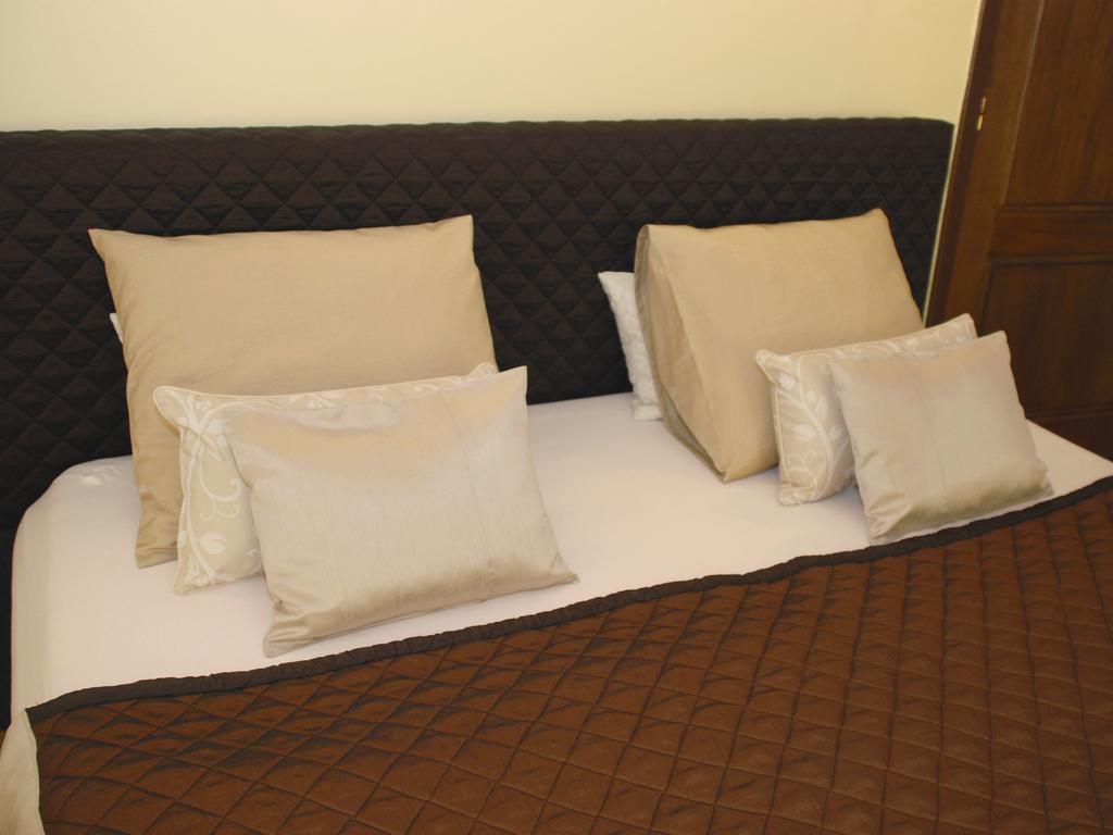 B&B Golden Corner 24 Μεσελέν Εξωτερικό φωτογραφία